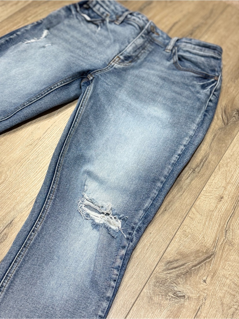 KanCan High Rise Distressed Straight Leg Jeans Raw Hem Size 27 - Picture 10 of 14